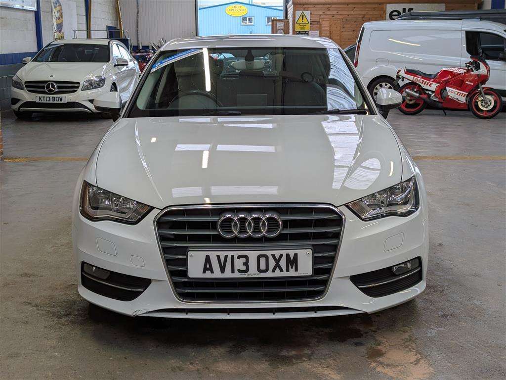 <p>2013 AUDI A3 SE TDI</p>