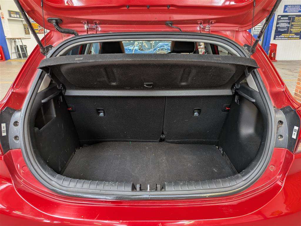 <p>2017 KIA RIO 3 CRDI</p>