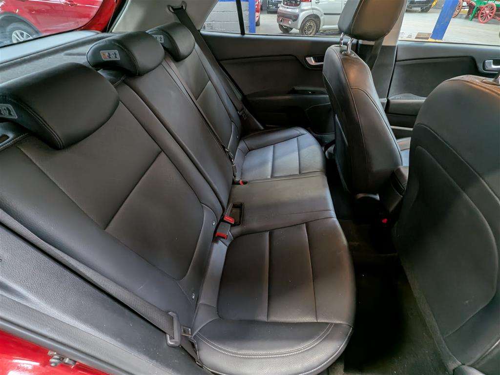 <p>2017 KIA RIO 3 CRDI</p>