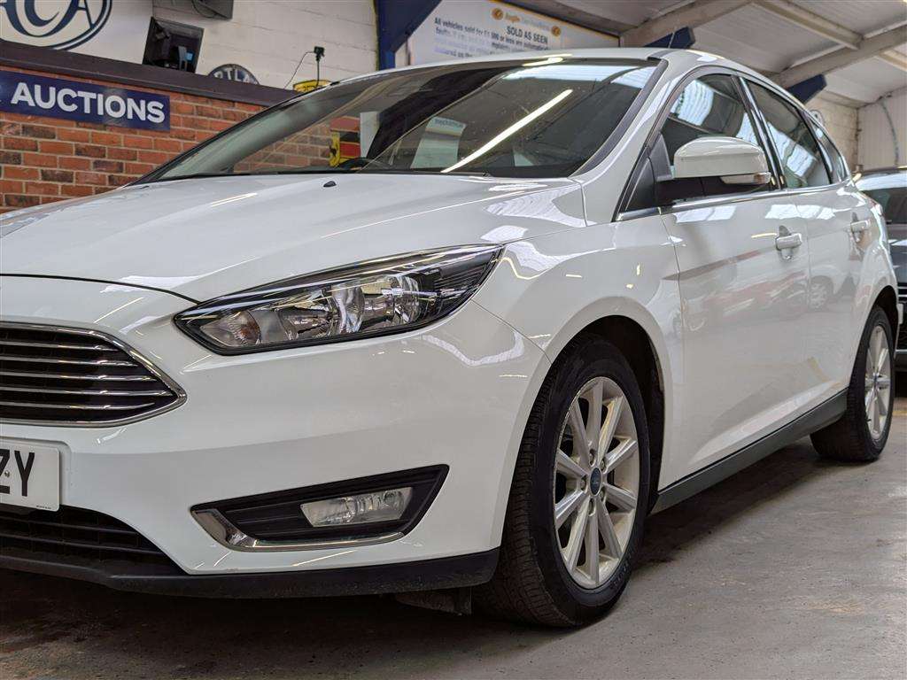 <p>2017 FORD FOCUS TITANIUM</p>