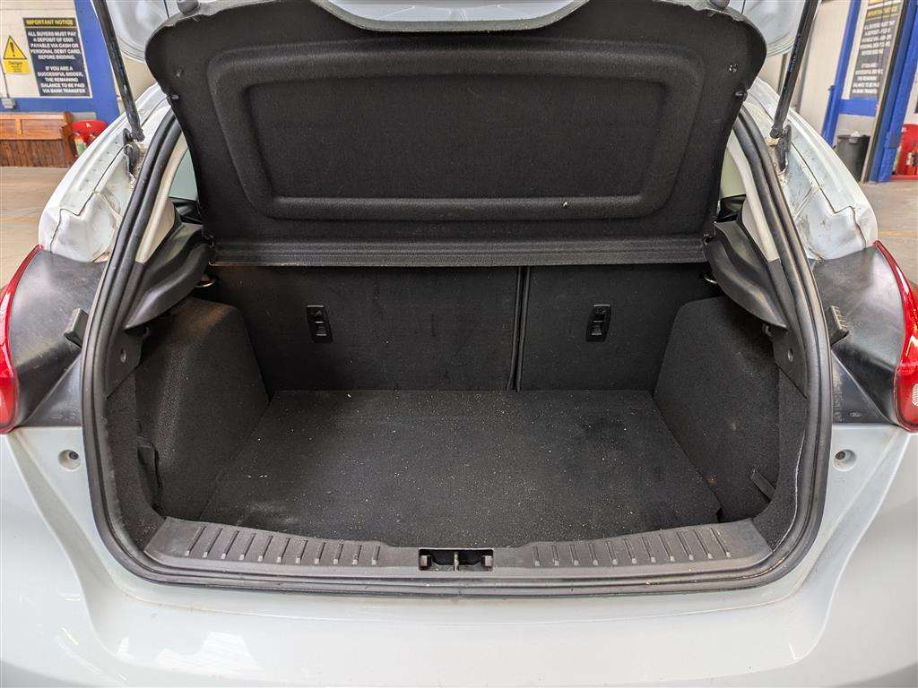 <p>2017 FORD FOCUS TITANIUM</p>