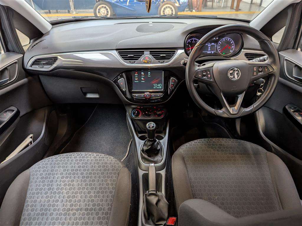<p>2017 VAUXHALL CORSA DESIGN ECOFLEX</p>