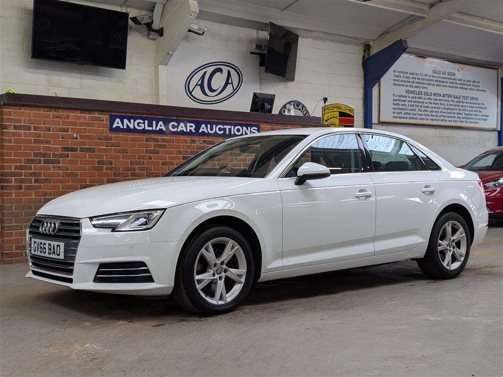 <p>2016 AUDI A4 SPORT TFSI</p>