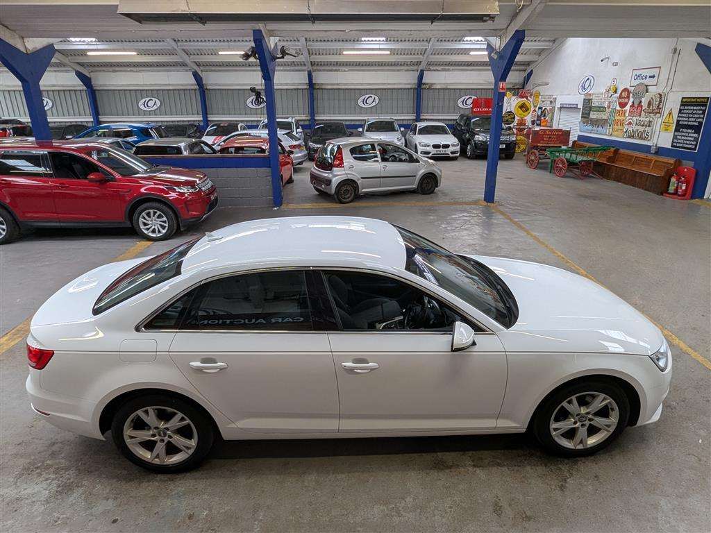 <p>2016 AUDI A4 SPORT TFSI</p>