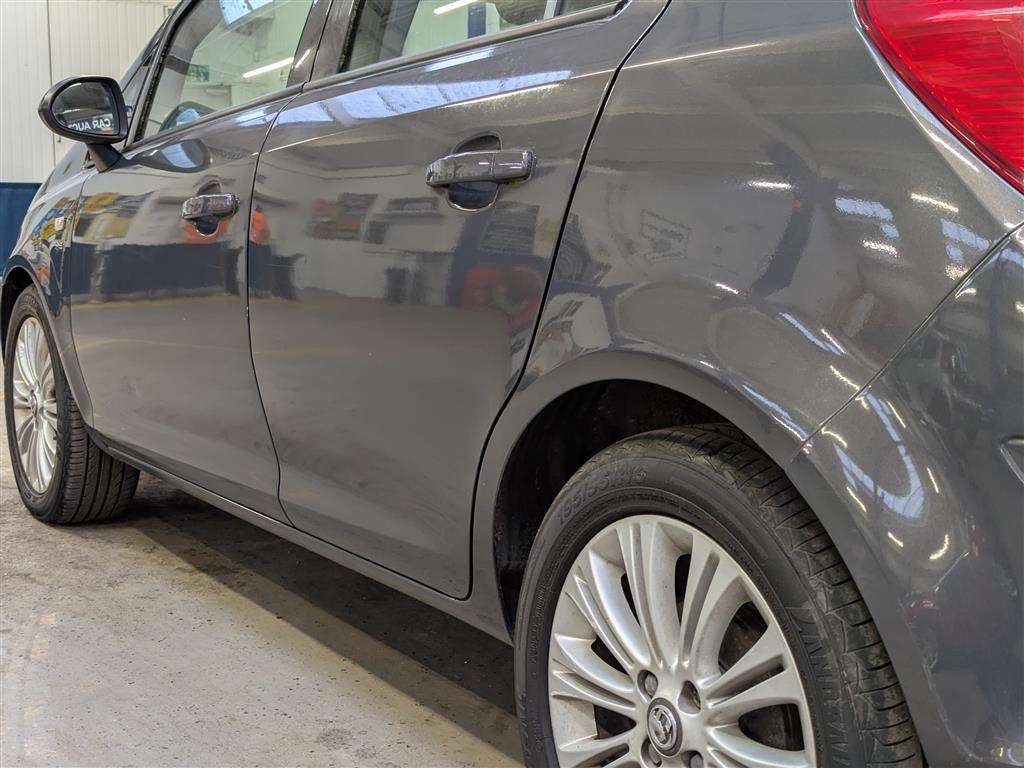 <p>2013 VAUXHALL CORSA SE</p>