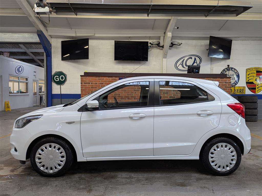 <p>2016 FORD KA+ STUDIO</p>