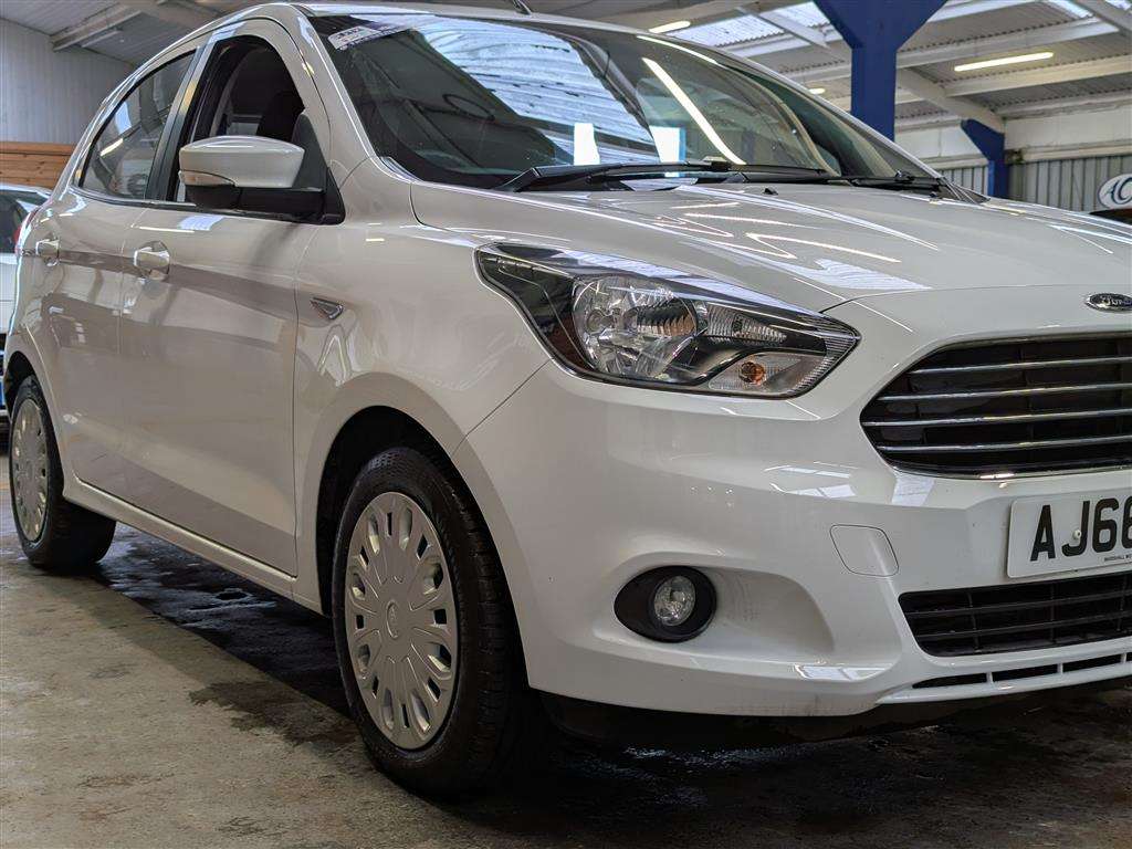 <p>2016 FORD KA+ STUDIO</p>