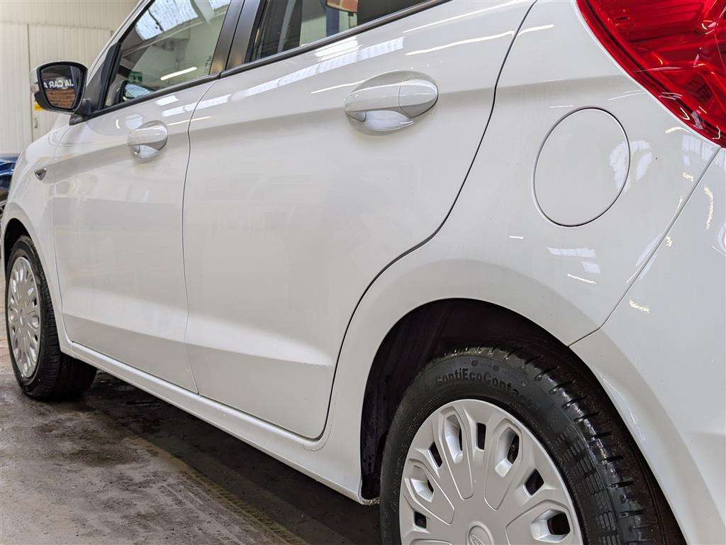 <p>2016 FORD KA+ STUDIO</p>