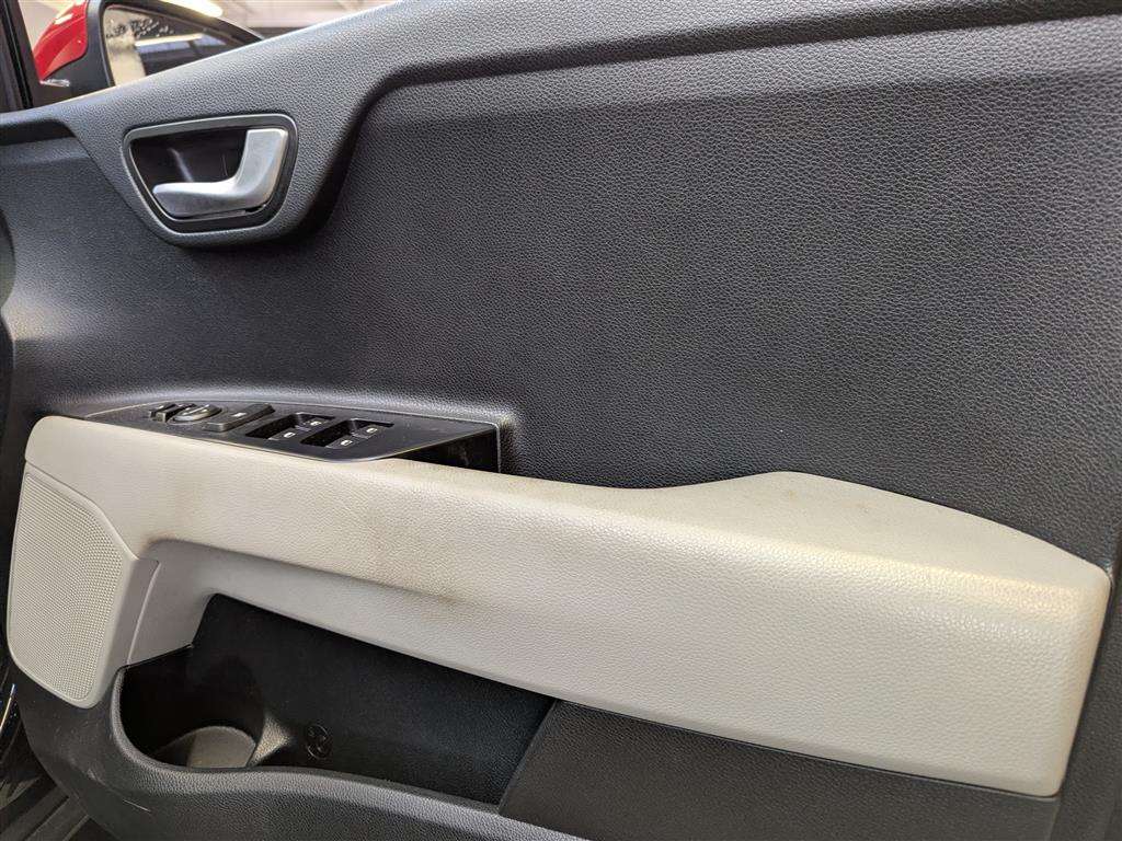 <p>2018 KIA STONIC 4 ISG</p>