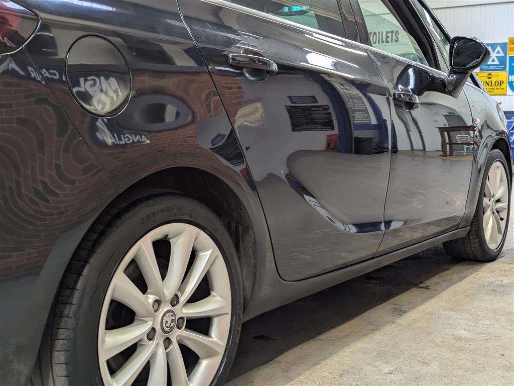 <p>2016 VAUXHALL ZAFIRA TOURER ELITE CDTI</p>