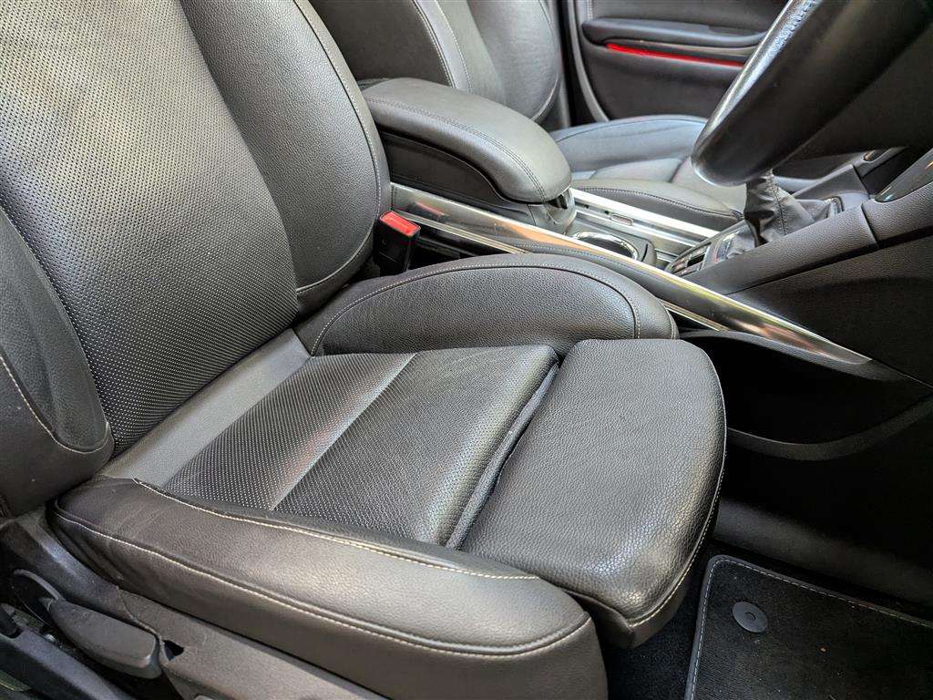 <p>2016 VAUXHALL ZAFIRA TOURER ELITE CDTI</p>