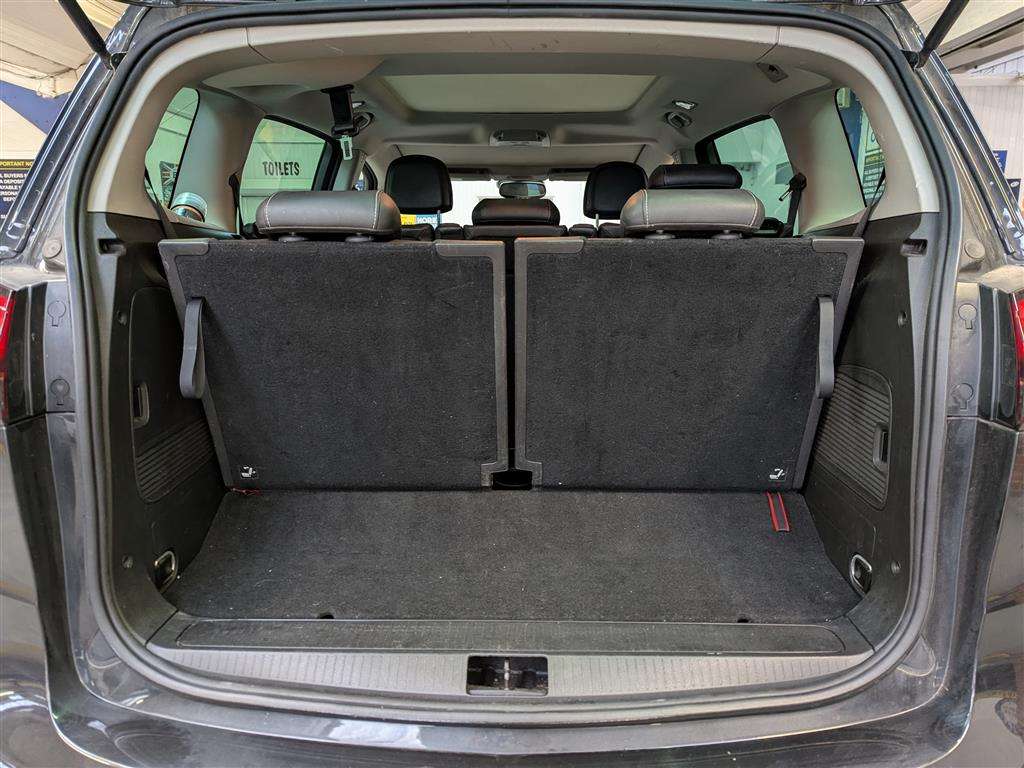 <p>2016 VAUXHALL ZAFIRA TOURER ELITE CDTI</p>