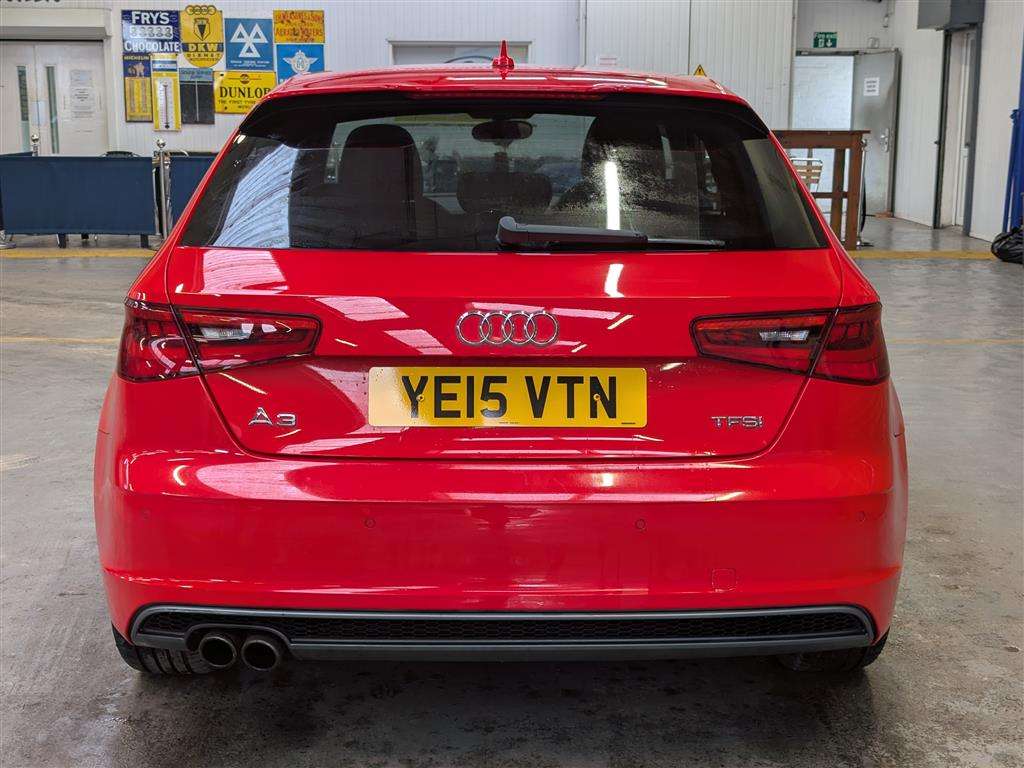 <p>2015 AUDI A3 S LINE TFSI</p>