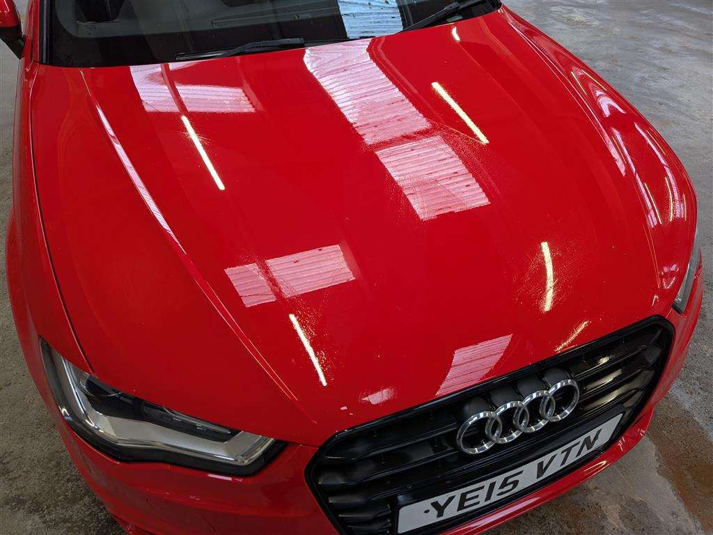 <p>2015 AUDI A3 S LINE TFSI</p>