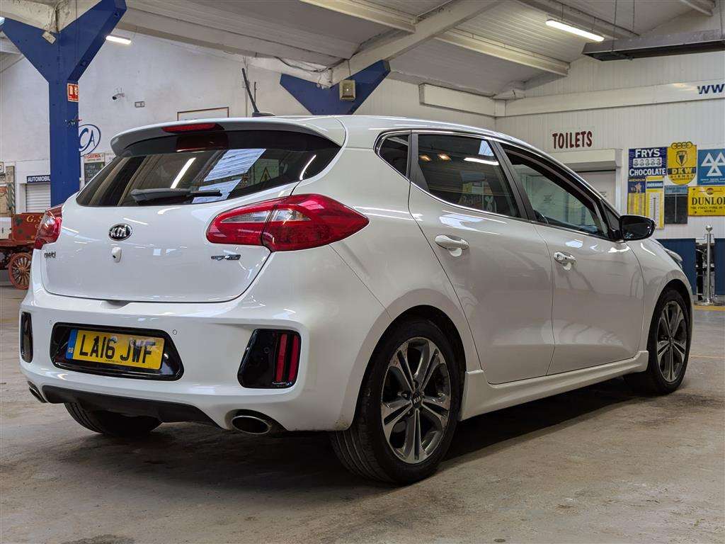 <p>2016 KIA CEED GT-LINE ISG CRDI</p>