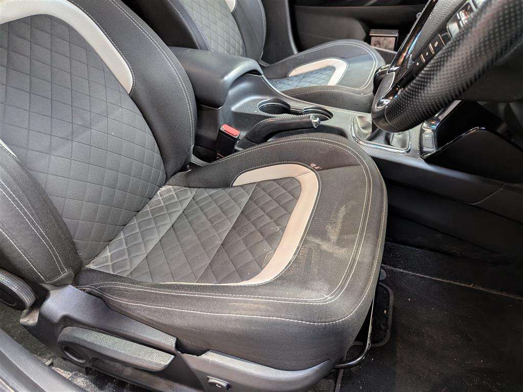 <p>2016 KIA CEED GT-LINE ISG CRDI</p>