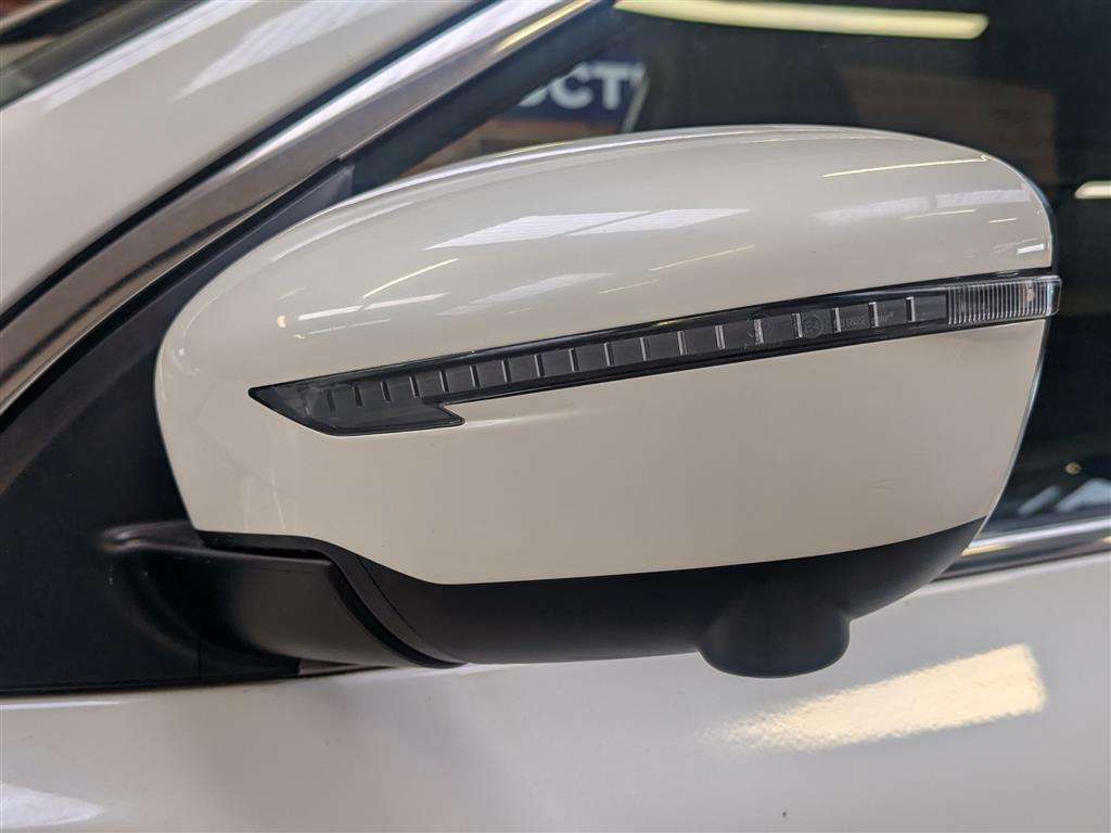 <p>2015 NISSAN QASHQAI TEKNA DCI</p>