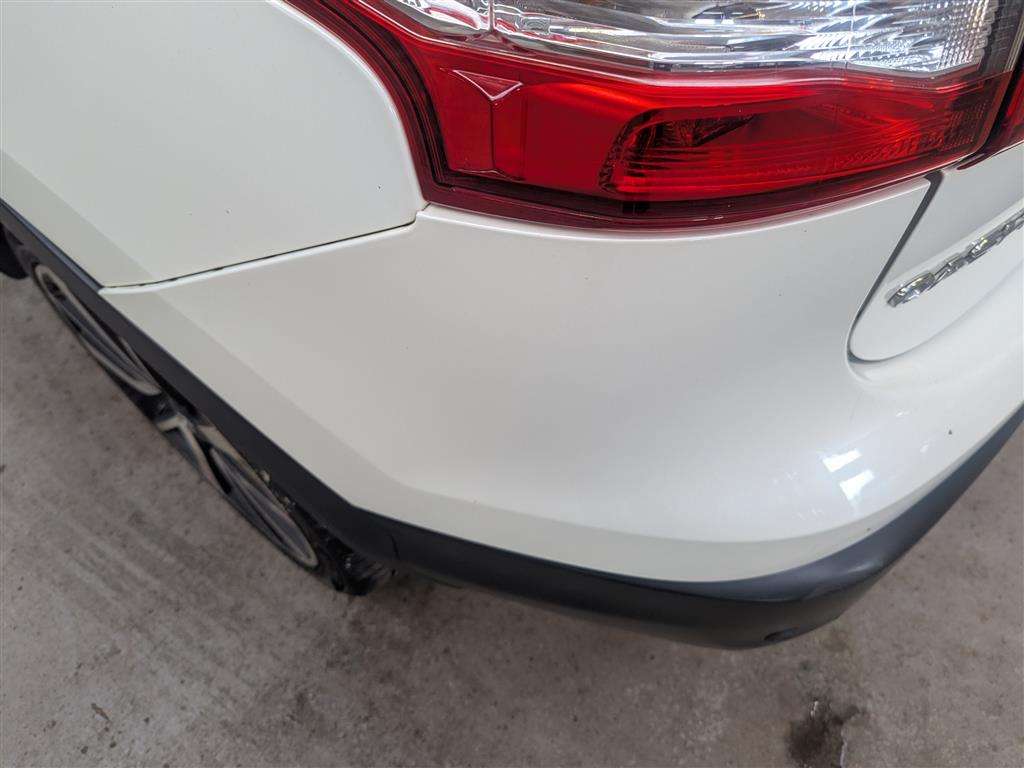 <p>2015 NISSAN QASHQAI TEKNA DCI</p>