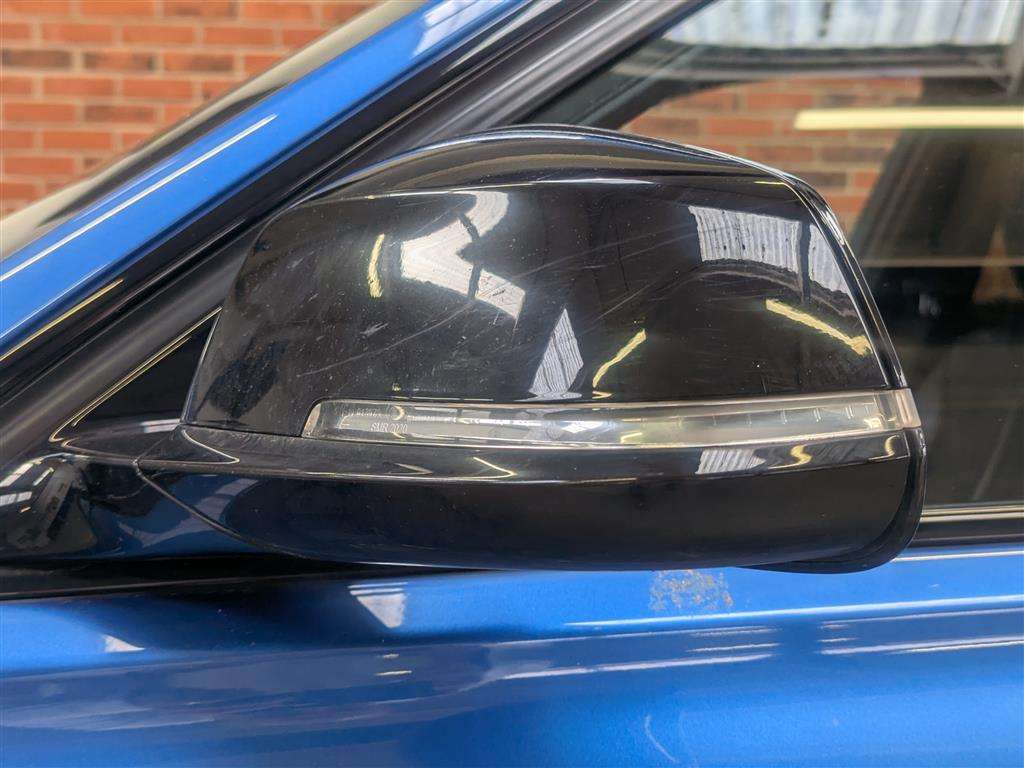 <p>2019 BMW 320D M SPORT SHADOW EDITI</p>