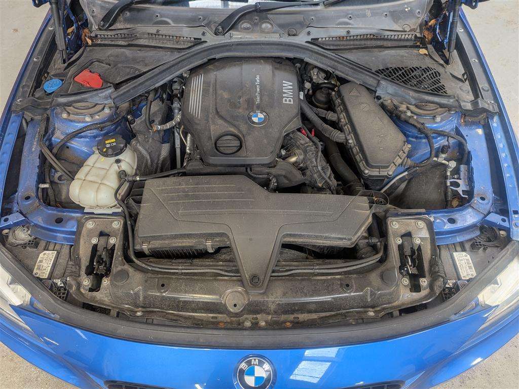 <p>2019 BMW 320D M SPORT SHADOW EDITI</p>