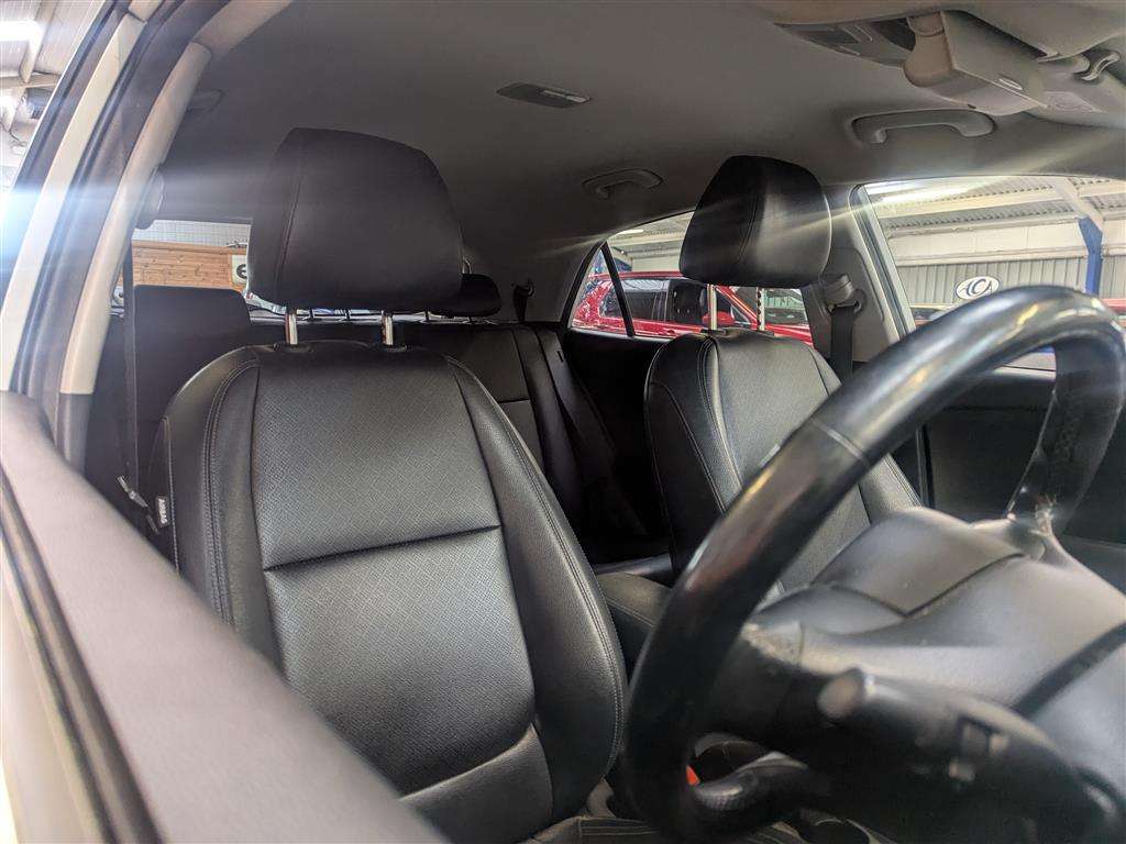 <p>2017 KIA RIO 3</p>