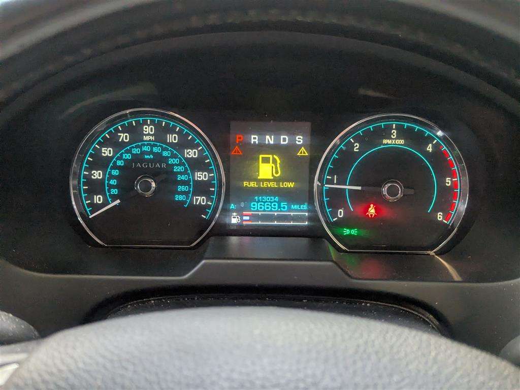 <p>2012 JAGUAR XF PREMIUM LUXURY D AUTO</p>
