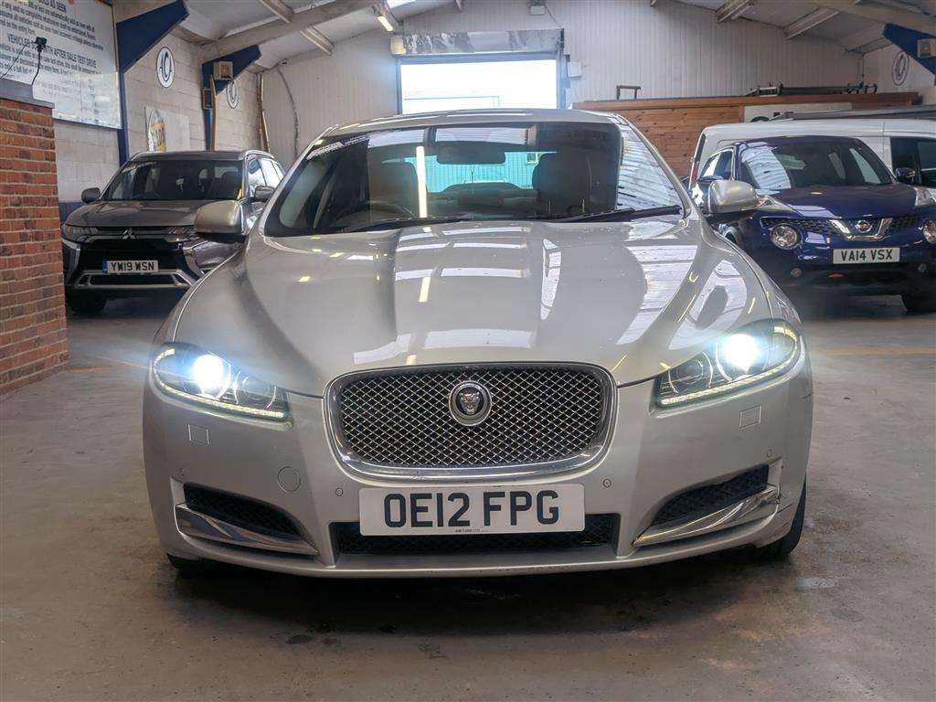 <p>2012 JAGUAR XF PREMIUM LUXURY D AUTO</p>