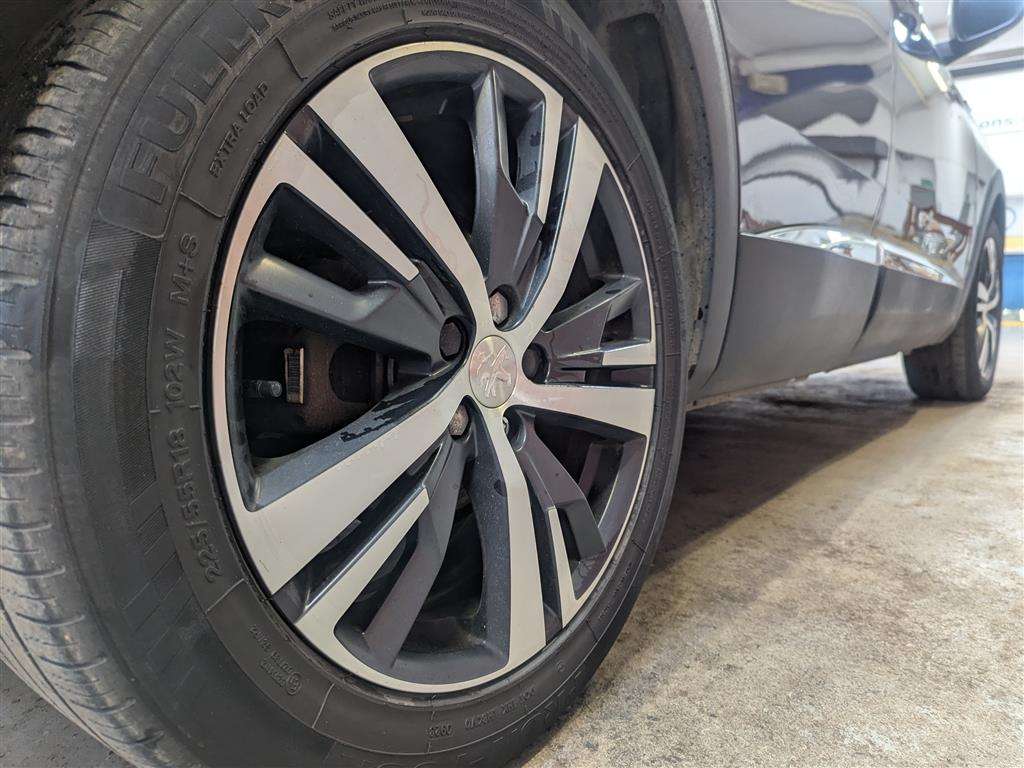 <p>2017 PEUGEOT 3008 GT LINE BLUEHDI S/S</p>