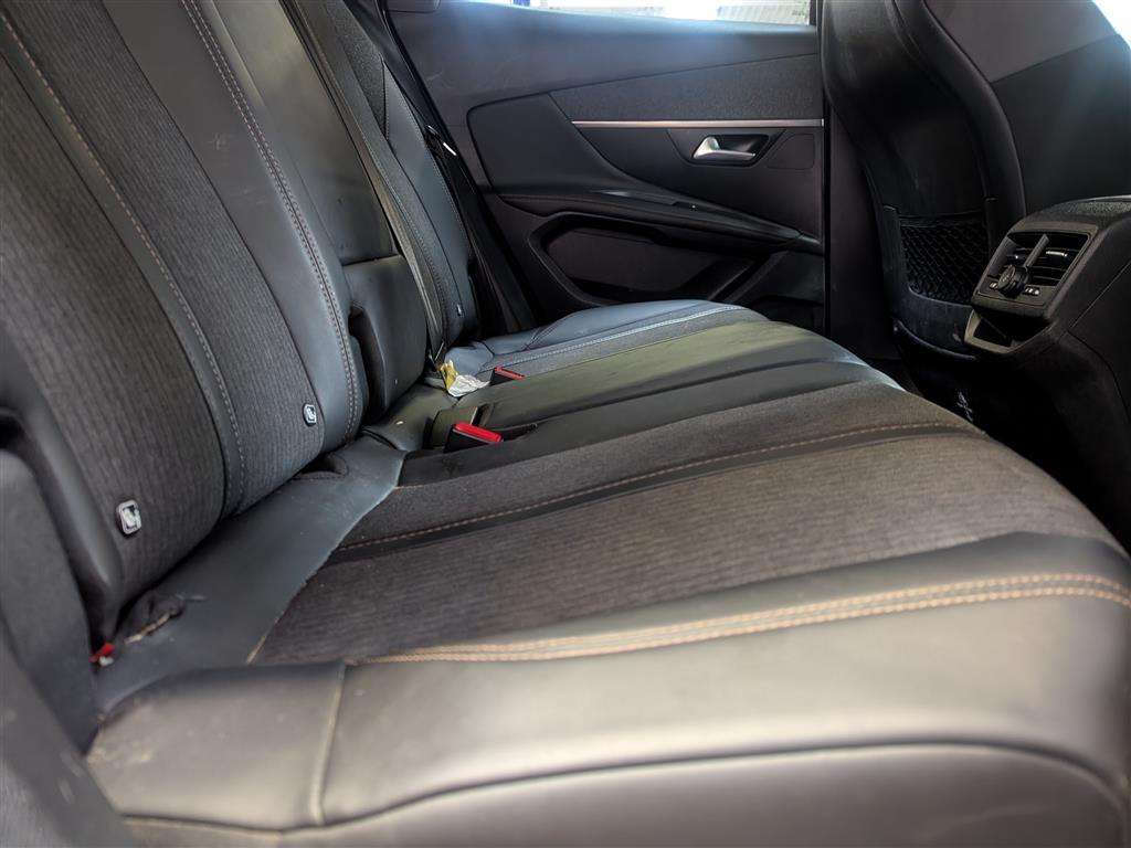 <p>2017 PEUGEOT 3008 GT LINE BLUEHDI S/S</p>