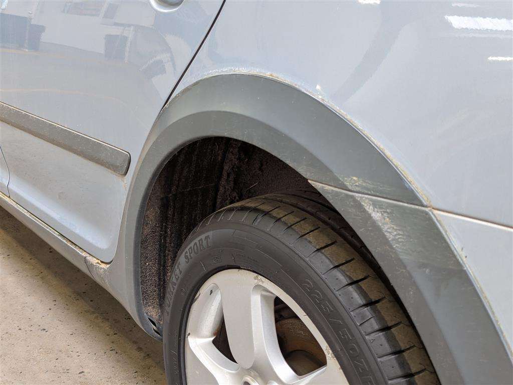 <p>2011 SKODA OCTAVIA SCOUT TDI CR S-A</p>