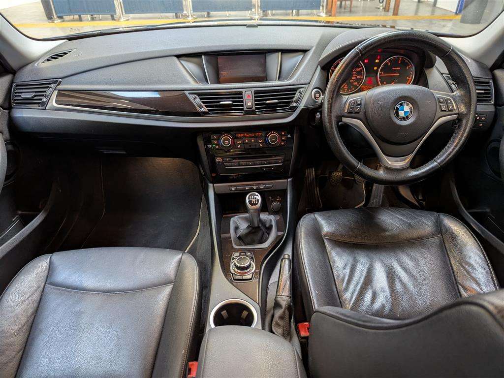 <p>2014 BMW X1 XDRIVE18D XLINE</p>