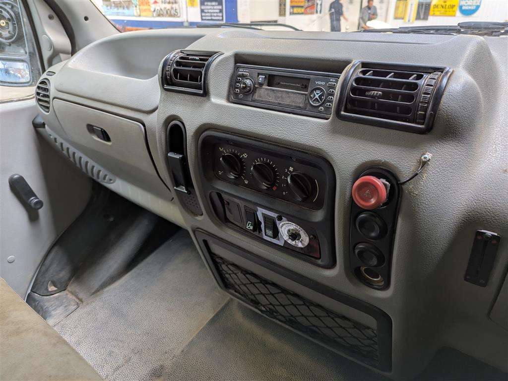 <p>2004 VAUXHALL MOVANO DTI 3300 MWB</p>