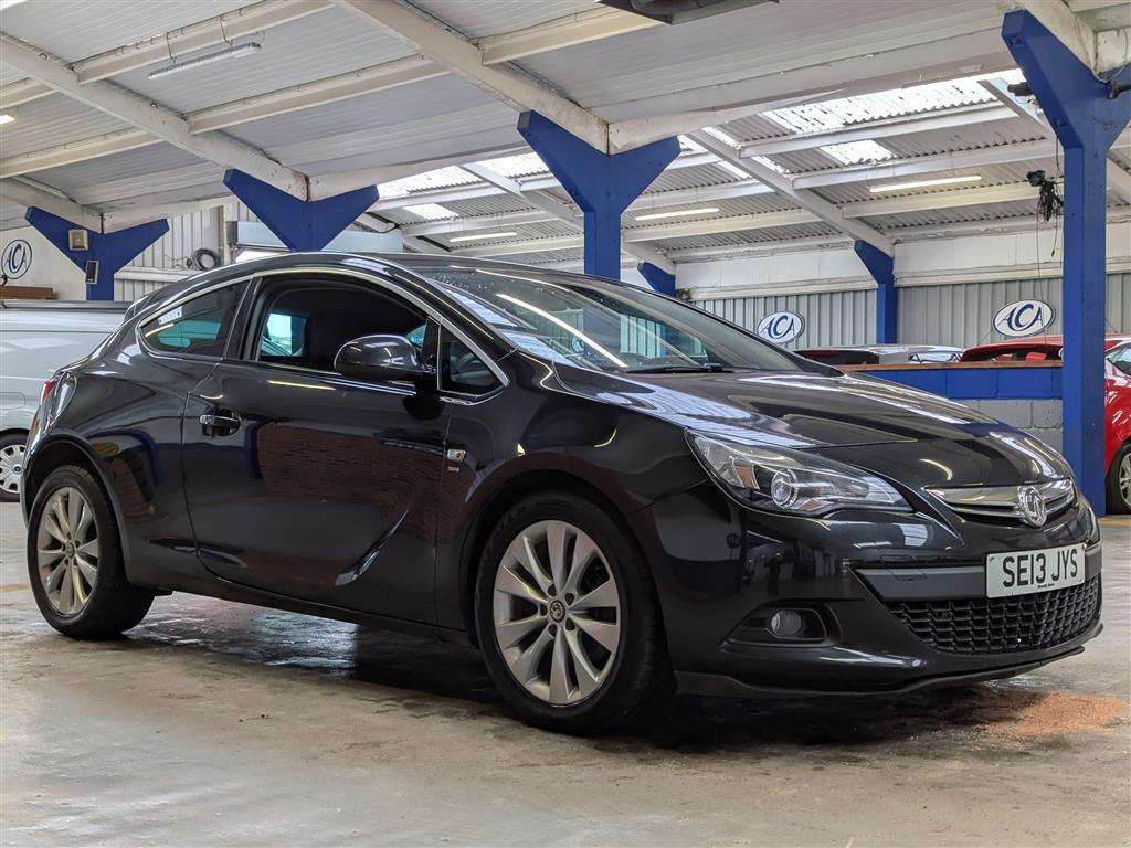<p>2013 VAUXHALL ASTRA GTC SRI S/S</p>