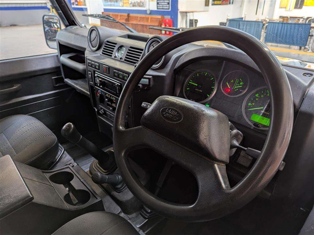 <p>2014 LAND ROVER DEFENDER 110 HARD TOP TD 1 reg'd keeper from new</p>