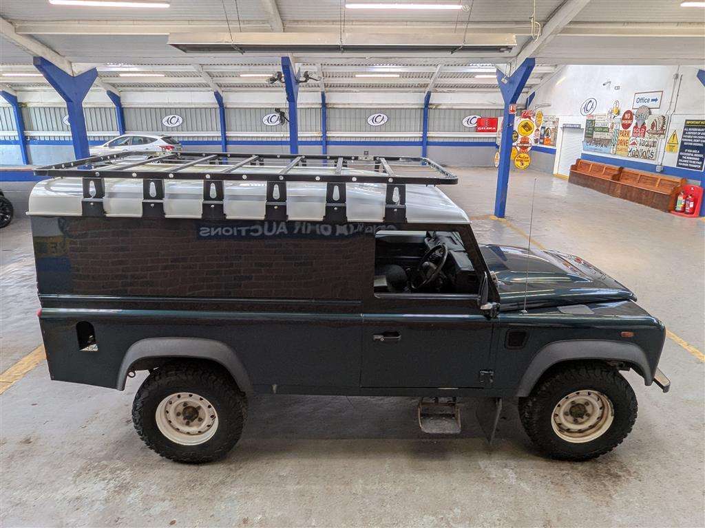 <p>2014 LAND ROVER DEFENDER 110 HARD TOP TD 1 reg'd keeper from new</p>