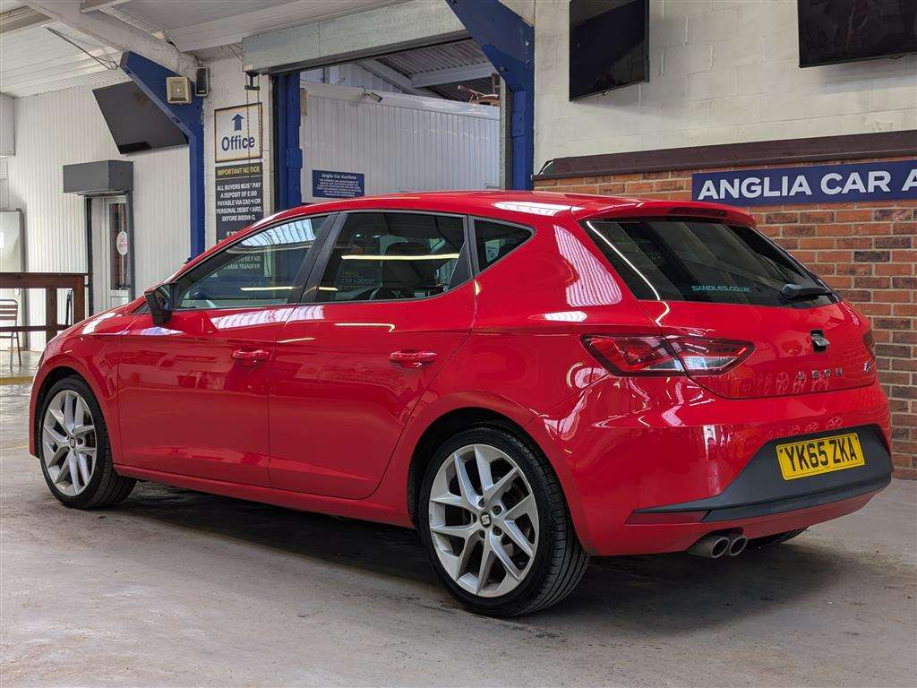 <p>2015 SEAT LEON FR TECHNOLOGY TDI</p>