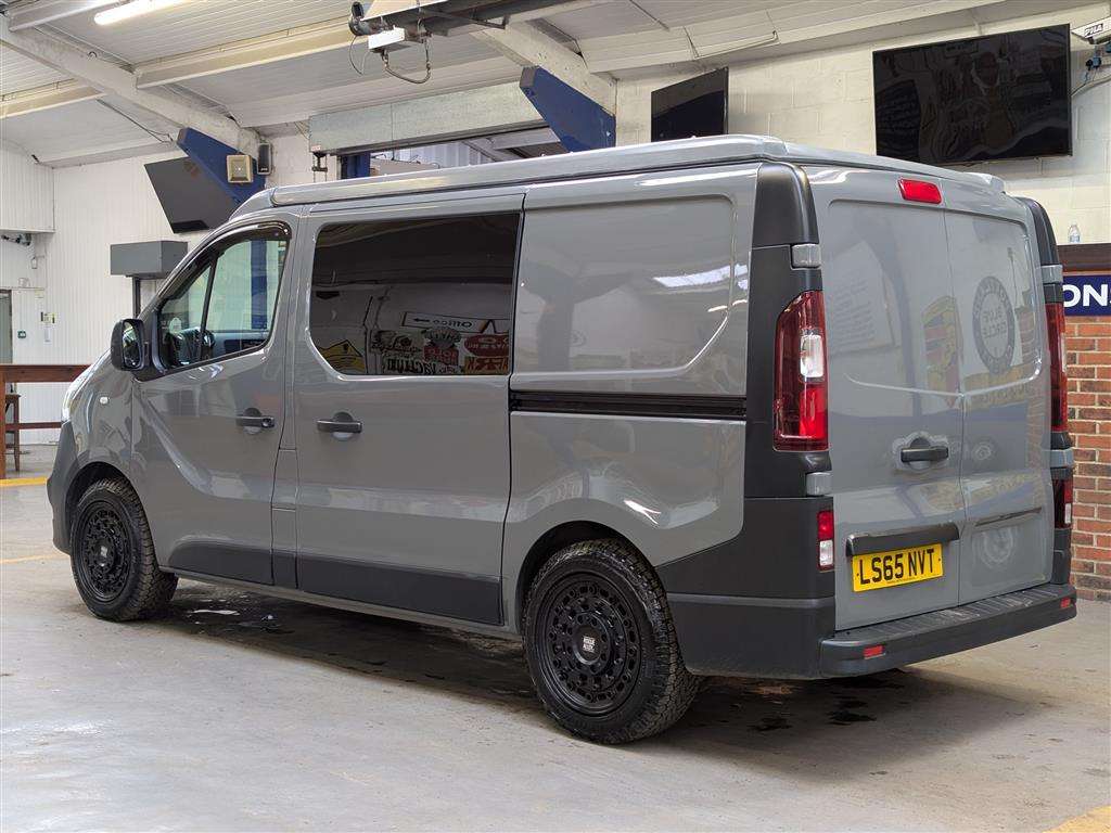 <p>2015 VAUXHALL VIVARO 2700 CDTI CAMPERVAN&nbsp;</p>
