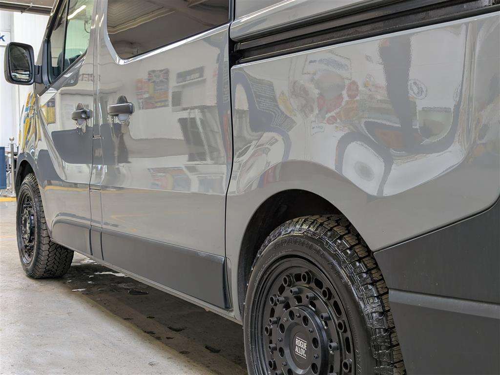 <p>2015 VAUXHALL VIVARO 2700 CDTI CAMPERVAN&nbsp;</p>