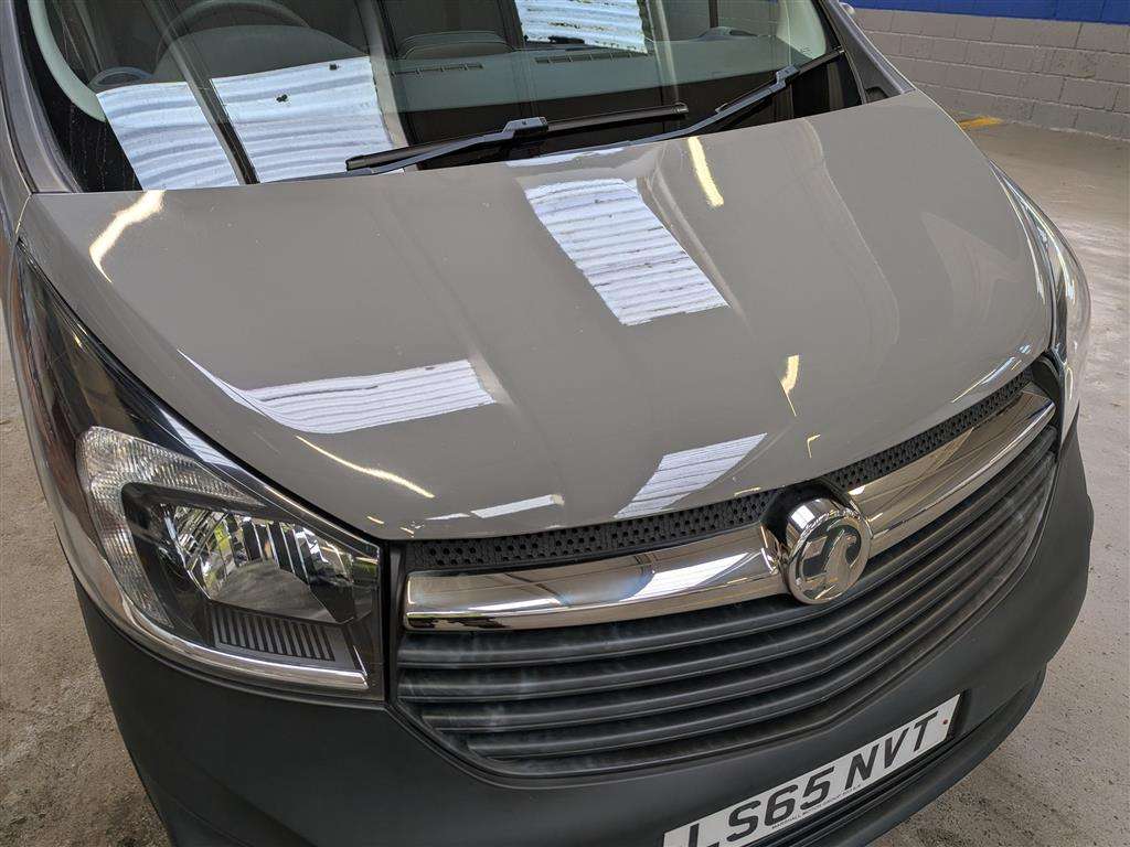 <p>2015 VAUXHALL VIVARO 2700 CDTI CAMPERVAN&nbsp;</p>