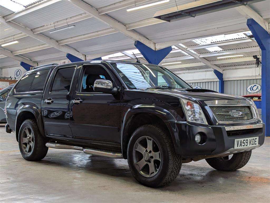 <p>2010 ISUZU TF RODEO DENVER MAX D/C A</p>