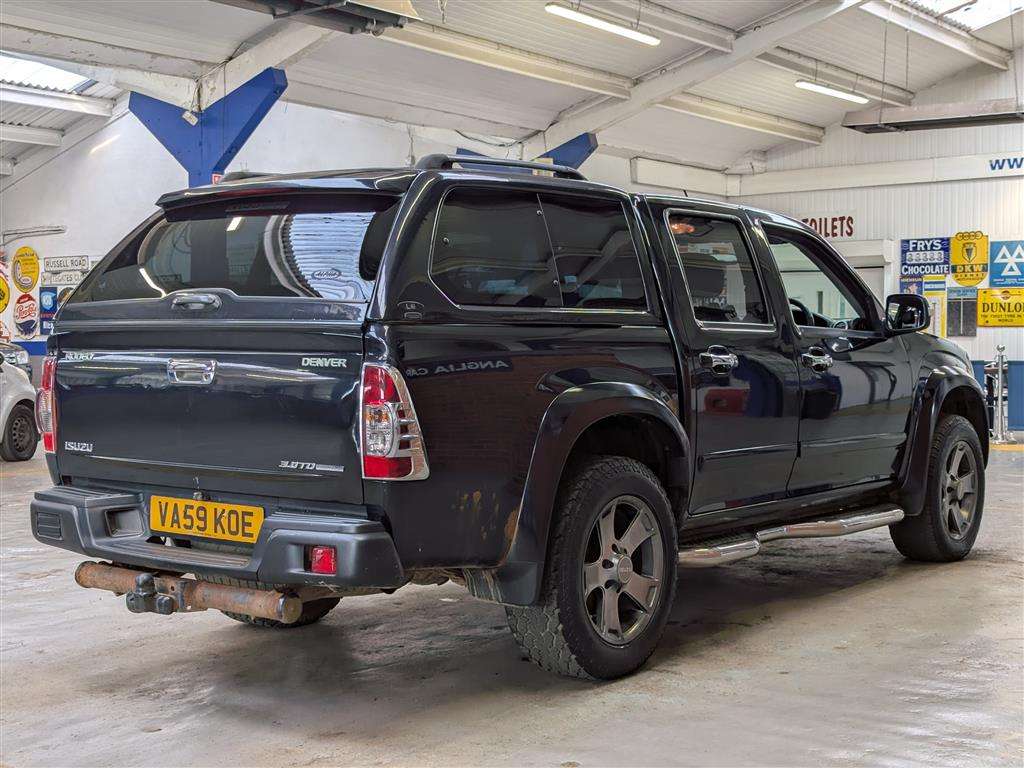 <p>2010 ISUZU TF RODEO DENVER MAX D/C A</p>