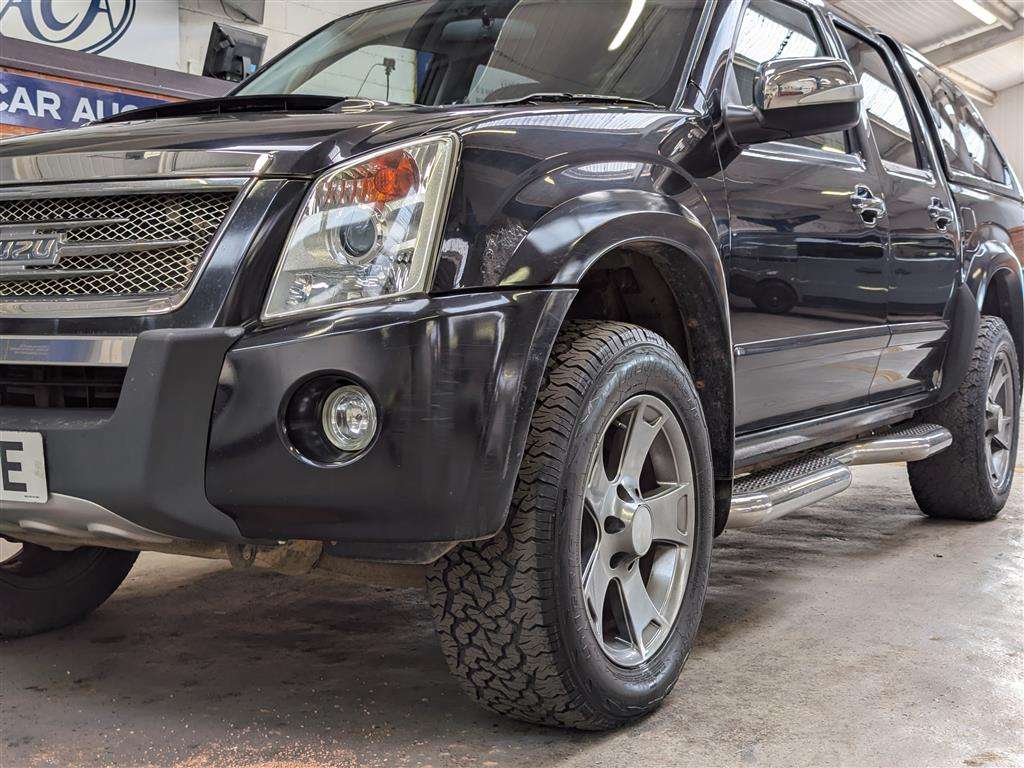 <p>2010 ISUZU TF RODEO DENVER MAX D/C A</p>