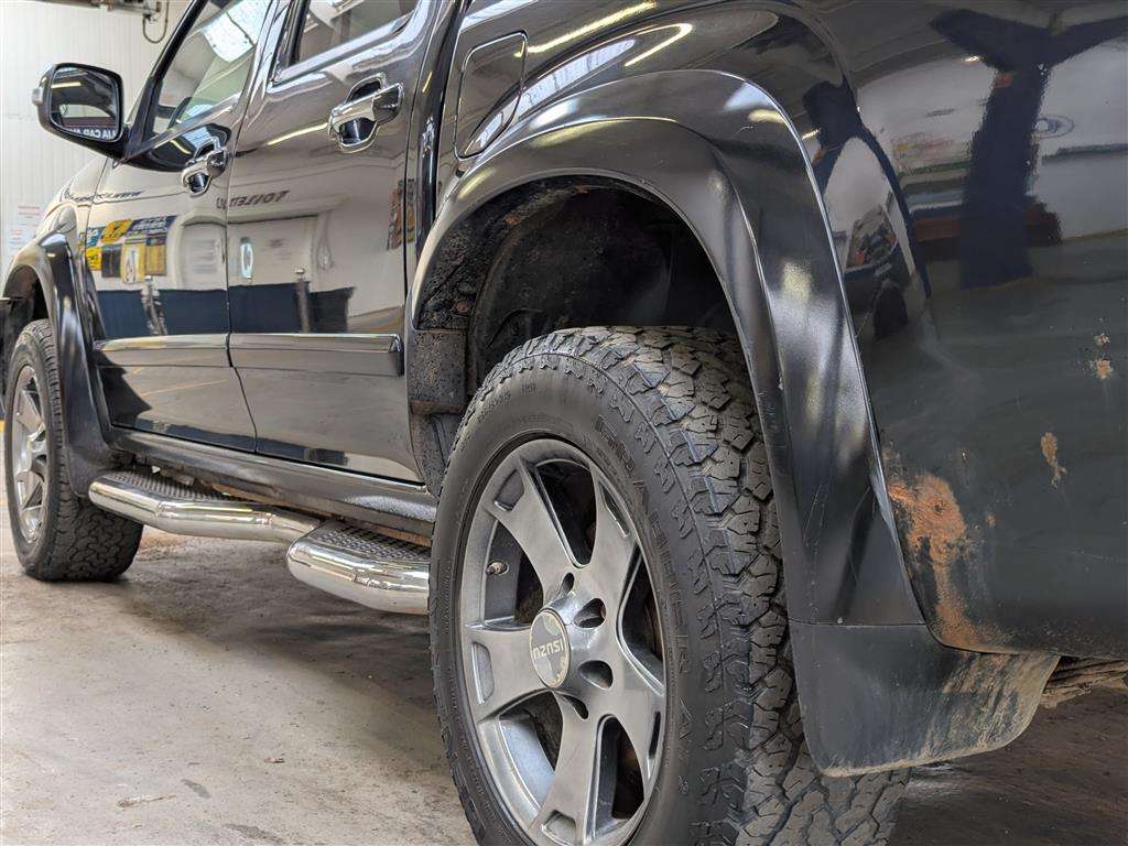 <p>2010 ISUZU TF RODEO DENVER MAX D/C A</p>