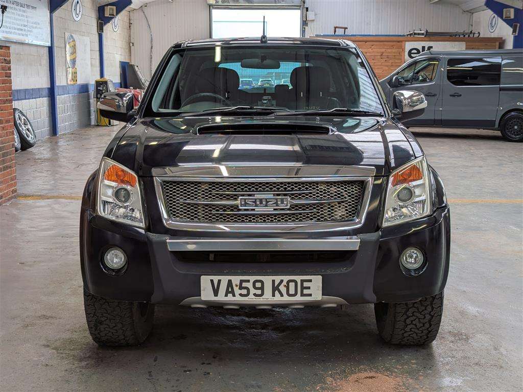 <p>2010 ISUZU TF RODEO DENVER MAX D/C A</p>