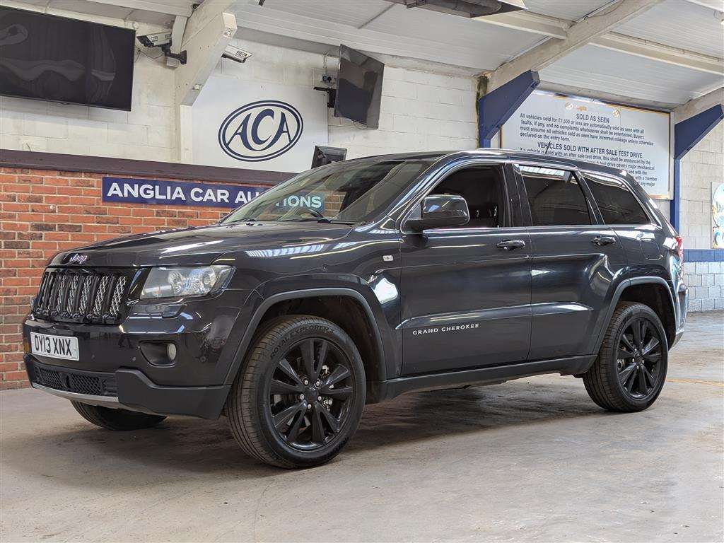 <p>2013 JEEP GRAND CHEROKEE S-LTD CRD</p>
