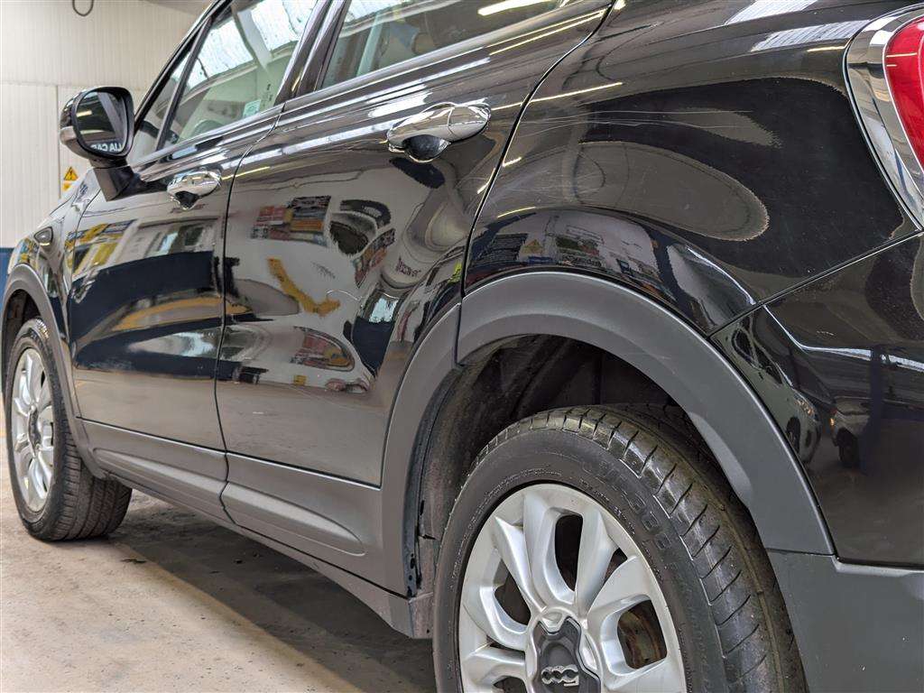 <p>2016 FIAT 500X POP STAR MULTIJET</p>