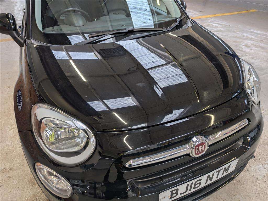 <p>2016 FIAT 500X POP STAR MULTIJET</p>