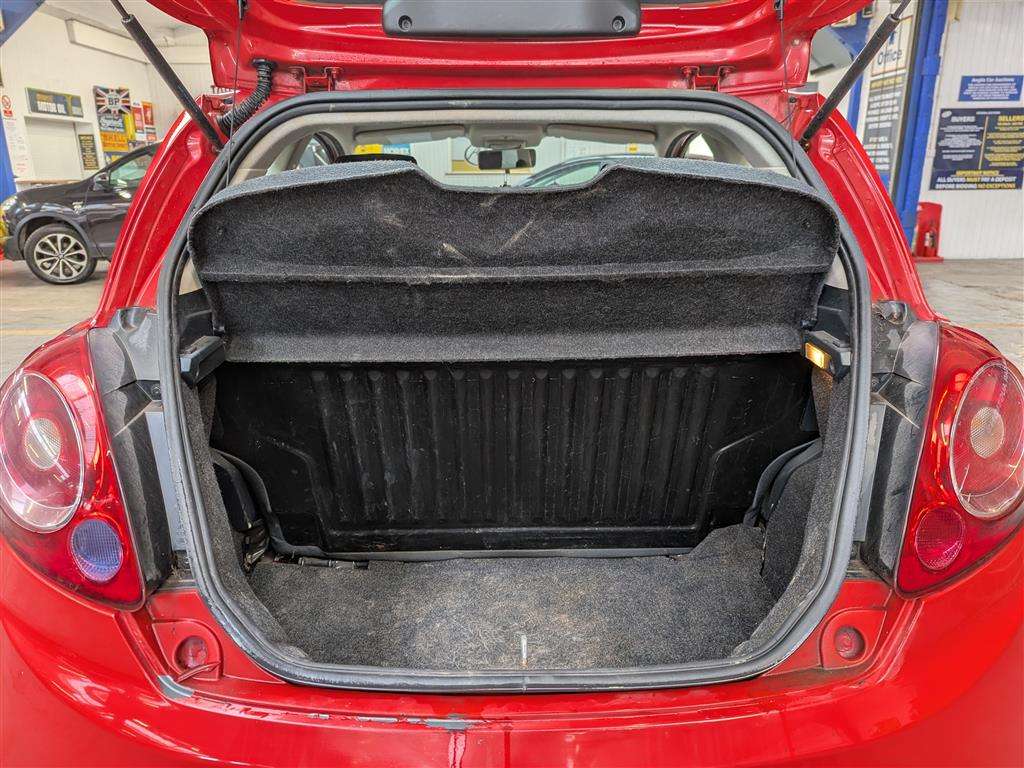 <p>2013 FORD KA EDGE</p>