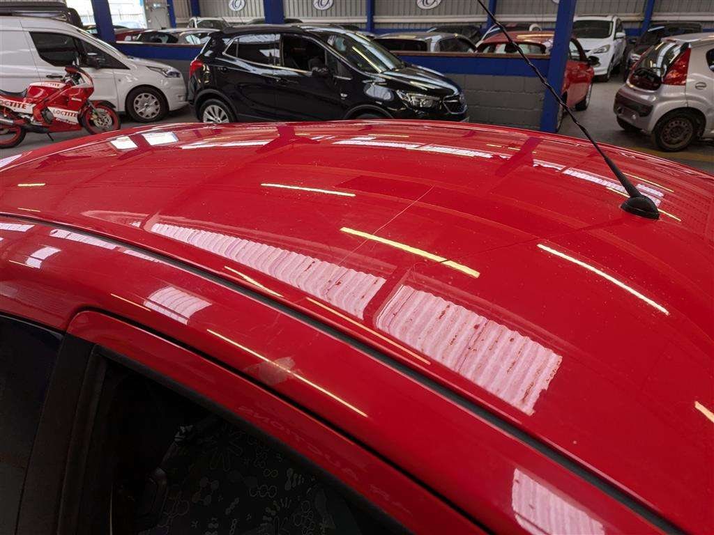 <p>2013 FORD KA EDGE</p>