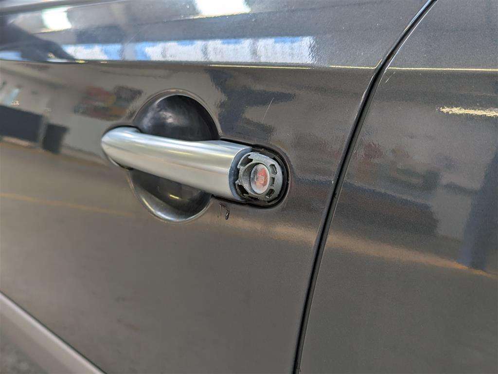 <p>2005 RENAULT LAGUNA DYNAMIQUE DCI 120</p>